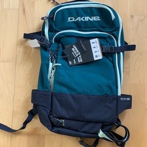 Dakine helipro